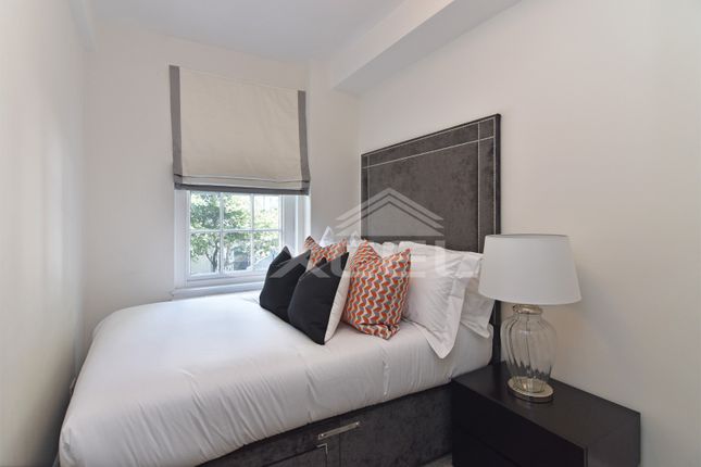 Flat to rent in Fulham Road, Chelsea, London
