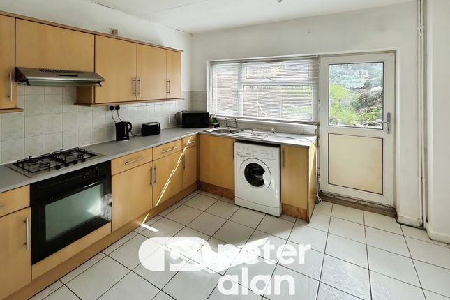 26, MERTHYR TYDFIL photo 3