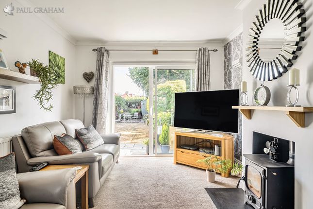 4, Byron Gardens, Sutton photo 4