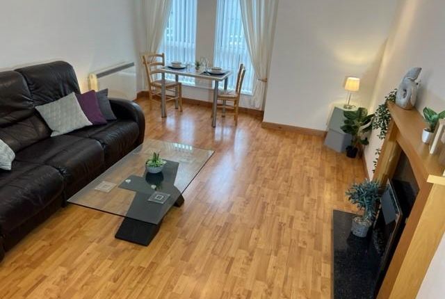 Flat to rent in Cuparstone Court, Aberdeen