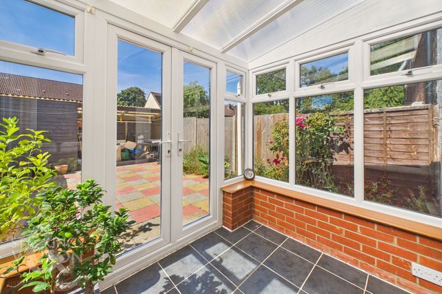 9 Elm Close, Norwich photo 4