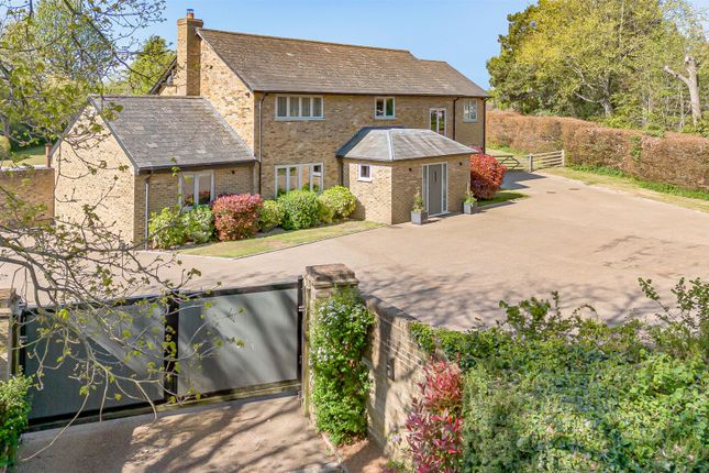 Edgefield House, St Marys Lane, Hertingfordbury photo 2