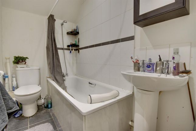 5, Swan Apartments, Southampton photo 4