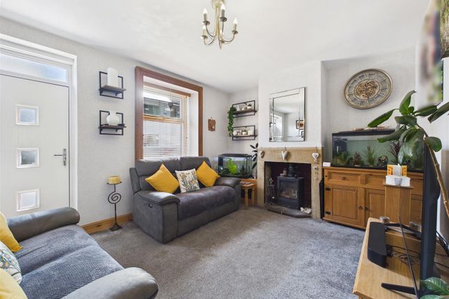 14, Victoria Street, Dronfield photo 2