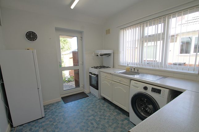 16 Seagrave Drive, Leicester photo 4