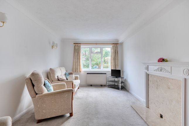 Flat 12, Ashby Grange, 11, Stafford Road, Wallington photo 2