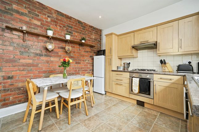 19, Unity Street, Keighley photo 4