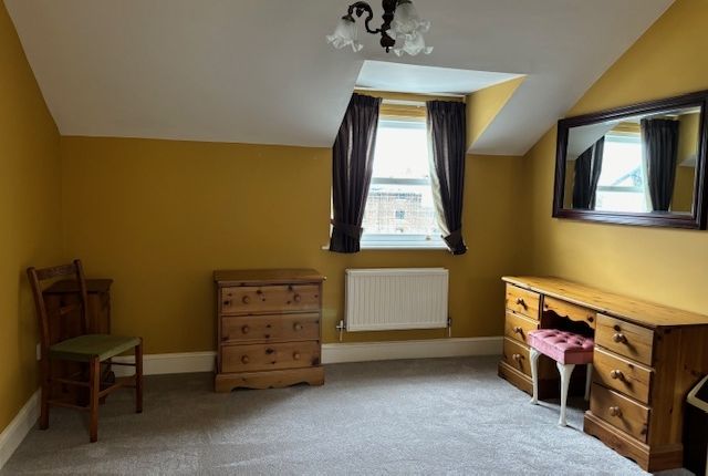 Flat to rent in The Quay, Exeter