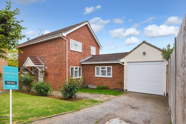 Thumbnail Detached house for sale in Parkway Close, Eastwood, Essex