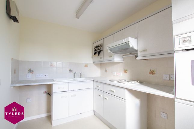 Flat for sale in Burling Court, Cambridge