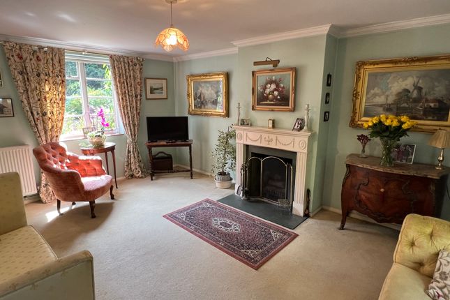 The Lodge, Rondle Wood, Borden Wood, Nr Milland photo 3