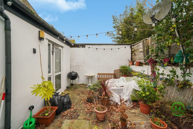 Ground Floor Flat, 582 Harrow Road, London photo 4
