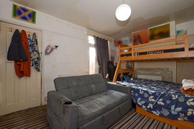 232, Locket Road, Harrow photo 4
