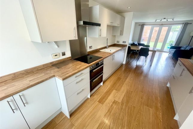 Town house for sale in Teal Way, Portishead, Bristol