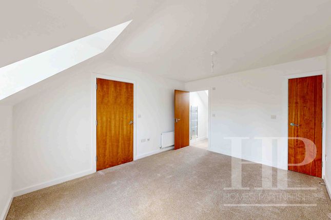 7 Crabtree Court, Crawley photo 4
