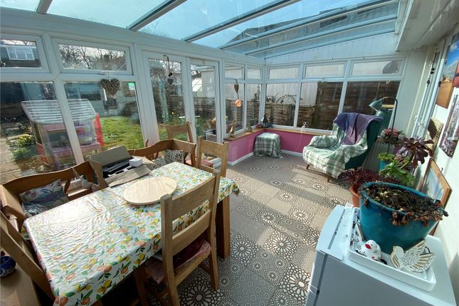 4, Milford Drive, Bournemouth photo 4