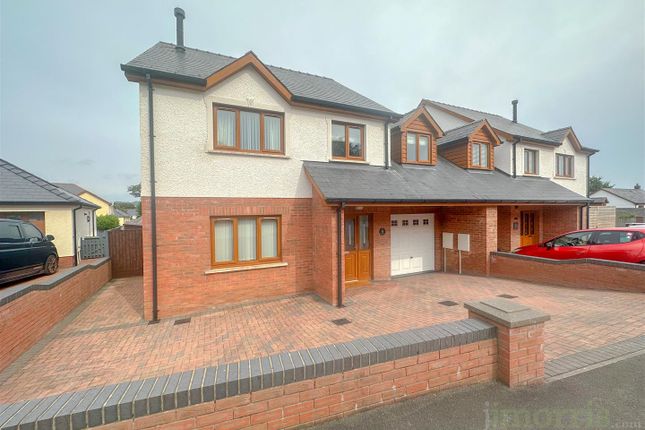 Link-detached house for sale in Maesydderwen, Cardigan
