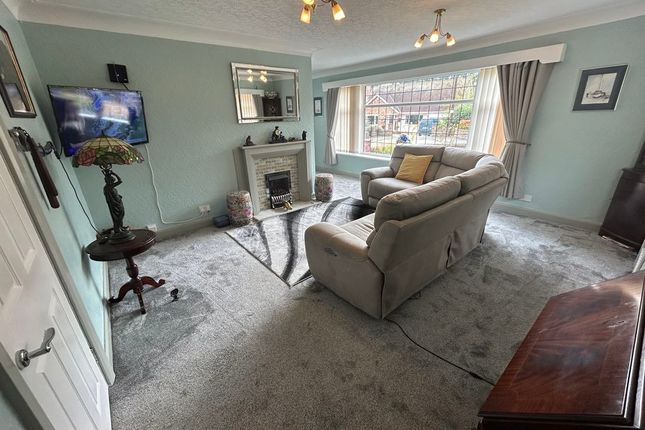 7, Bryn Teg Drive, Colwyn Bay photo 3