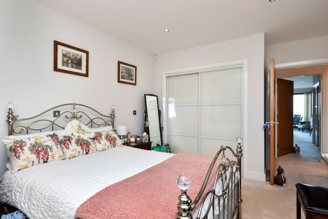 Flat for sale in Parade Walk, Garrison Beachfront, Shoeburyness, Essex