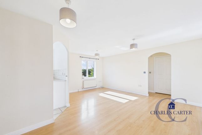 3 Lancer Close, Tewkesbury photo 4