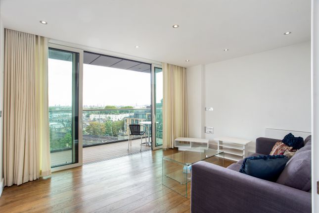 Flat 41, Rainsborough House, 5, Stamford Square, London photo 4