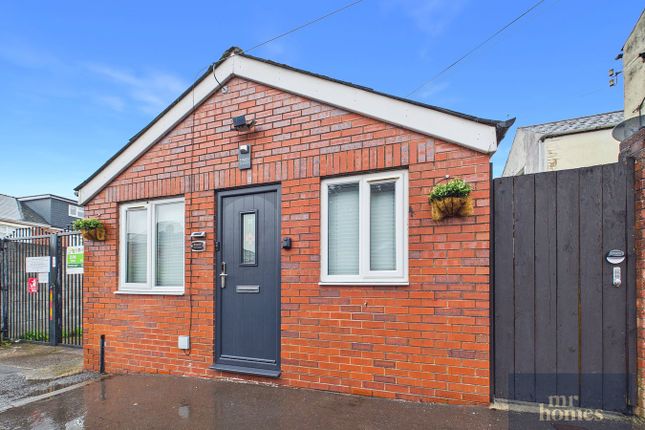 1-bed house on Bungalow, Cambridge Street, Cardiff, £180,000
