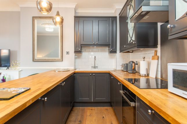 Flat 1, 26, Tankerton Road, Whitstable photo 4