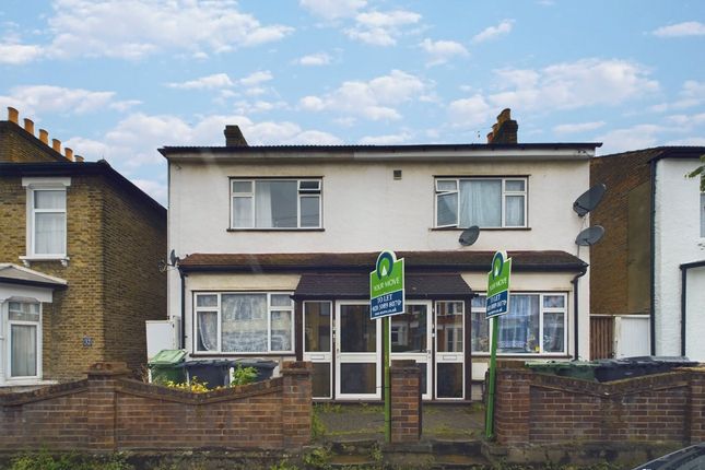 Thumbnail Flat to rent in Salisbury Road, Walthamstow, London