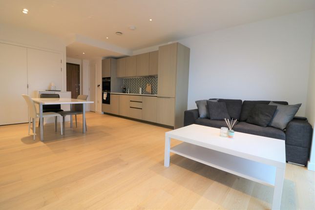 Flat to rent in Atlas Building, 145 City Road, Old Street, Hoxton, Shoreditch, London