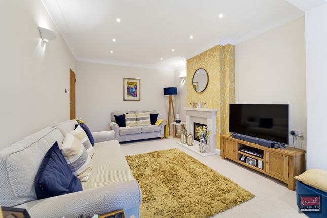 Burleigh Gardens, Ashford photo 2