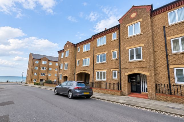 1-bed flat on FLAT, SALTBURN-BY-THE-SEA, £135,000