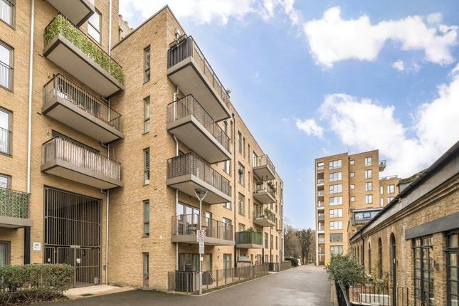 1-bed flat on Flat 202,, Longbow Apartments, Bow, £375,000