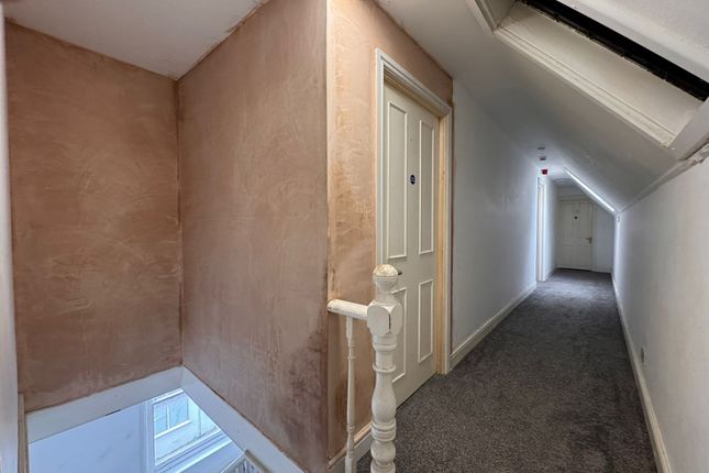 Room 13, Bristol photo 2