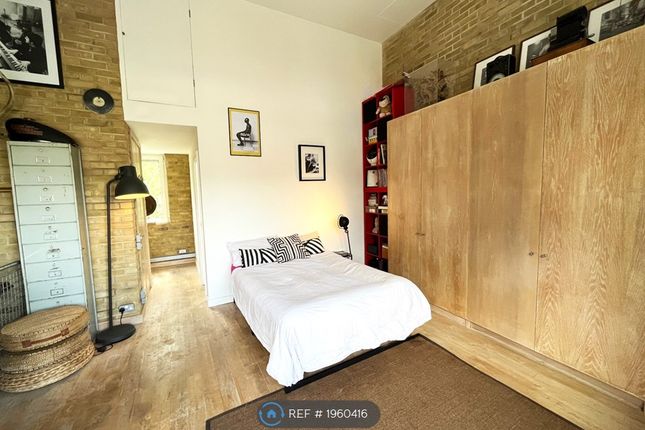 Thumbnail Terraced house to rent in Elmers Road, London