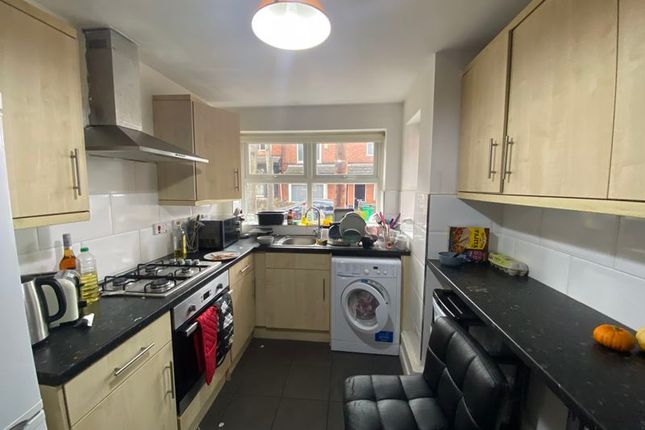 Property to rent in Derby Grove, Nottingham