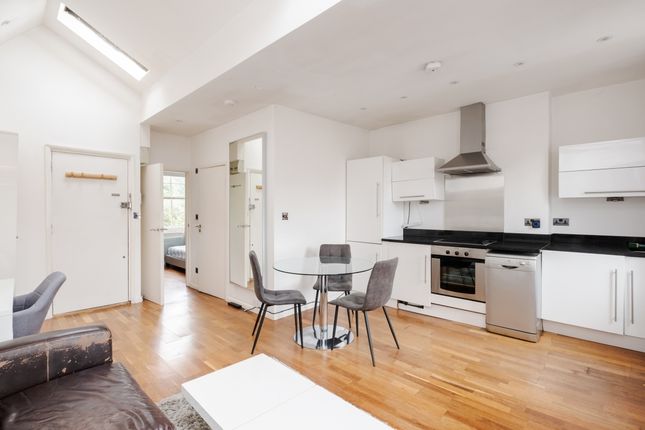 16c, Canonbury Road, London photo 2