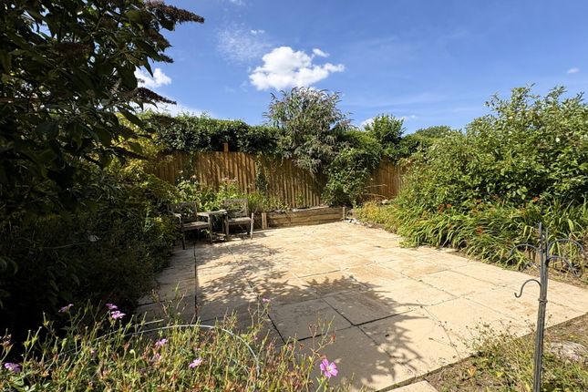 11, Park Court, Lifton photo 4