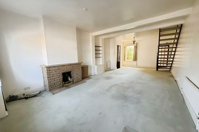 98, St. Lukes Road, Windsor photo 3