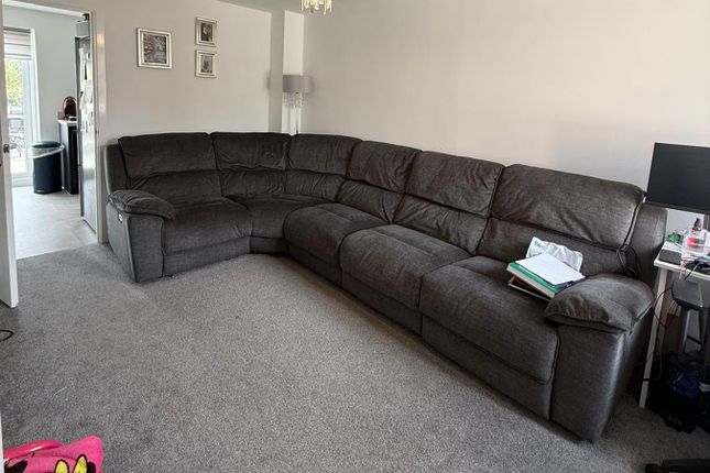 43, Buzzard Rise, Lydney photo 4