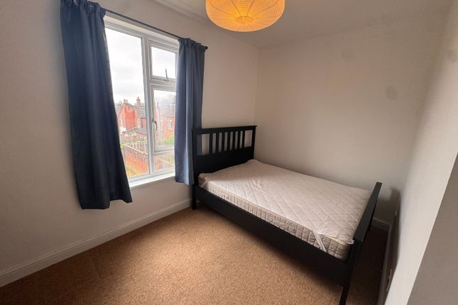 Room 5, 19, Forster Road, Hampshire photo 2