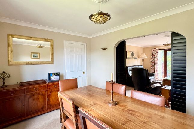 4, Chelgates, Bexhill-on-Sea photo 4