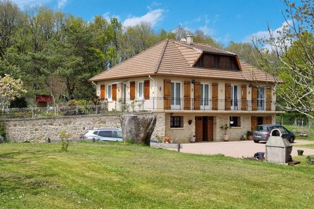 Property for sale in Near Saint Pardoux La Riviere, Dordogne, Nouvelle-Aquitaine