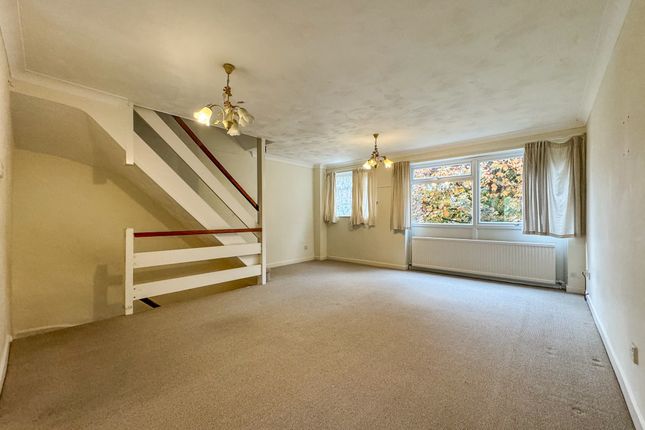 36 Carlton Court, Carlton Road, Harpenden photo 3