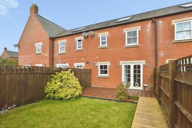 14, Timothys Close, Milton Keynes photo 2