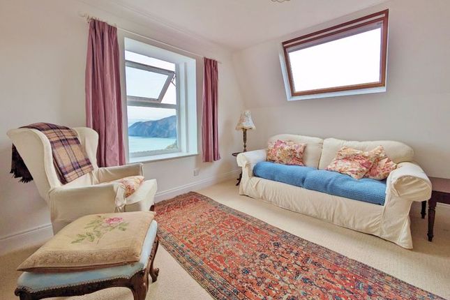 Flat for sale in Castle Hill, Lynton