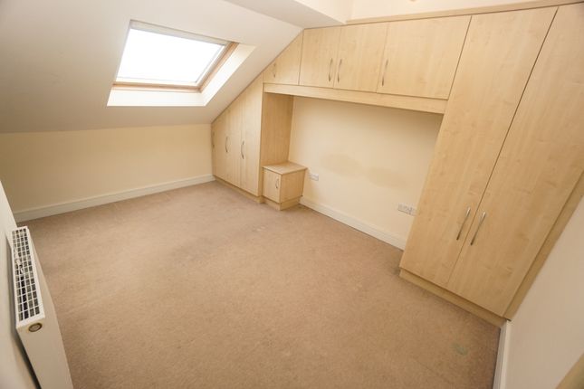 14, Purlbrook Court, Horwich photo 4