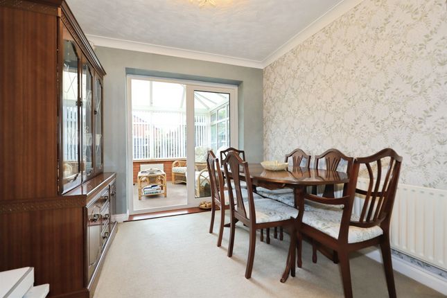12, Dotterel Place, KIDDERMINSTER photo 4