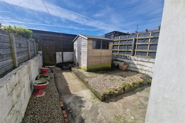Terraced house for sale in Trevena Terrace, Newquay