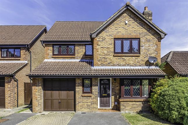 Thumbnail Detached house for sale in Russells, Tadworth
