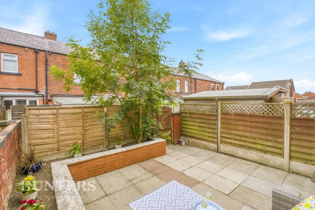 7, Mary Street, Hurstead photo 4